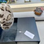 DIOR迪奥水貂毛鸭舌帽女秋冬新款韩版时尚百搭皮草帽子保暖护耳显脸小帽子 - Image 7