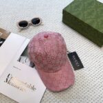 Gucci Classic Original Baseball Hat 😍 Counter 1:1 mold customization, highest version, original canvas lightweight and breathable! Physical shooting, suitable for both men and women in all seasons, with a basic head circumference of 56 and adjustable patch. - Image 6