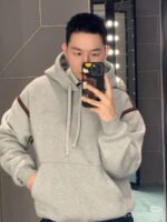 Gucci Sweatshirt - Image 2