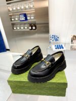 Gucci leather shoes, loafers - Image 2