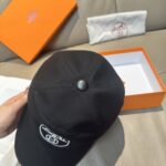 配盒子布袋，HERMÈS (爱马仕)原单棒球帽，经典H， 正品开模订制，原版透气帆布面料+头层牛皮，原厂精钢调节扣，做工细致，时尚帅气质量超赞！ - Image 5