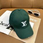 路易威登棒球帽LouisVuitton👒😍新款LV棒球帽，重工打造♥完美刺绣，高端大气，百搭款🤗男女通用！ - Image 5