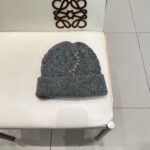 🧢普拉达💰RADA👒 秋冬新款针织毛线帽，超火爆💖质感一流，出街超好搭配！减龄神器 - Image 7