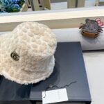 Gucci fisherman hat women's autumn and winter Korean version big head circumference plush warm ear protection hat looks small, windproof bucket basin hat - Image 7