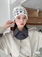 配防尘袋〈对版高品质，认准咯〉
路易威登LOUIS VUITTON🎩官方热卖爆款，羊毛针织毛线帽，时尚好品质高端大气，超柔软！超火爆💖质感很赞，出街超好搭配！时尚潮流！秋冬必备单品，快快入手哦！