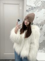 罗意威loewe官网经典款针织帽！小红书热卖爆款！穿搭神气！男女同款，加厚更保暖，时尚流行🌸质感一流，秋冬保暖最佳名品，赶紧订购哦，跑量款
