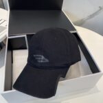 BALENCIAGA new baseball cap from Balenciaga, cool color scheme, with different styles for men and women to wear, the first batch to be shipped first! Paris fans must make a purchase! - Image 9