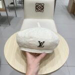 Lv路易威登上新啦~ 🎐 气质穿搭必入贝雷帽‼️ - Image 4