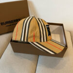 Burberry's new early spring baseball cap, simple yet fashionable, suitable for both men and women! High quality products, enjoy a sense of premium quality! - Image 5