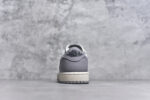 ▪🐼权威实拍💯#A
新货🚀#Air Jordan 1 低帮 复古篮球鞋
纯原大厂出品 极力推荐
定制鞋盒 大厂纯原品质出货 
超高清洁度 皮料切割干净无任何毛边 细节完美 
官方货号：553558 066
编码：23
码数：36-46 - Image 5
