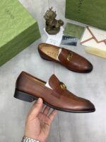 Gucci leather shoes, loafers - Image 6