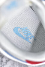▪️细节鉴定
Nk SB Dunk Low 斯图西系列-织布炫彩白勾 低帮休闲板鞋 - Image 6
