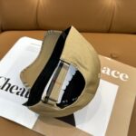Burberry ☄️ Official website synchronized online 🎊  Korean version new British style customized 1:1 original single quality unisex baseball cap jacquard Meibang craft geological fabric high version quality 🔥🔥🔥 - Image 3