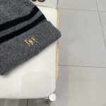Dior迪奥小众条纹秋冬保暖毛线帽女2025新款显脸小撞色针织帽时尚冷帽 - Image 4