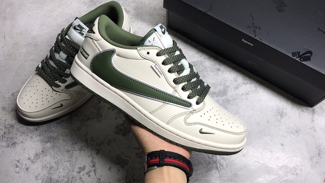 ▪公司级别
Travis Scott x Fragment Design x Air Jordan 1 Low OG SP AJ1 联名款 低帮文化休闲板鞋