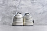 ▪🐼权威实拍💯#SJ37860
新货🚀#Travis Scott x Fragment Design x Air Jordan 1 Low OG SP AJ1 联名倒勾 低帮文化休闲板鞋 DH0223-322
#多方联名合作融合了Travis Scott 独特的音乐风格，藤原浩个性的设计风格以及Jordan品牌的经典元素 使其成为一双具有独特身份和价值的鞋子 清新而立体的外观加上联名标识更突出了其独特身份 这种配色方案显示出活力和时尚感 在视觉上引人注目  鞋身的质感和细腻的细节处理使其显得高端而格调十足  这款“倒钩”联名是设计与创意完美结合  融合多方的个性风格是一款备受瞩目的潮流鞋款
尺码：36 36.5 37.5 38 38.5 39 40 40.5 41 42 42.5 43 44 44.5 45 9.E5 - Image 5