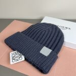 罗意威loewe官网经典款针织帽！小红书热卖爆款！穿搭神气！男女同款，加厚更保暖，时尚流行🌸质感一流，秋冬保暖最佳名品，赶紧订购哦，跑量款 - Image 2