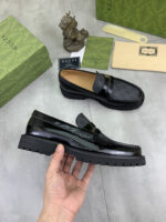 Gucci leather shoes, loafers - Image 6