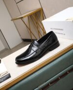Gucci leather shoes, loafers - Image 6