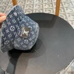 LV 新款牛仔渔夫帽 新工艺面料，巨遮脸！一年四季都可以戴材质 57cm - Image 6