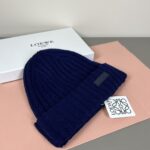 罗意威loewe官网经典款针织帽！小红书热卖爆款！穿搭神气！男女同款，加厚更保暖，时尚流行🌸质感一流，秋冬保暖最佳名品，赶紧订购哦，跑量款 - Image 2