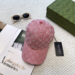 Gucci Classic Original Baseball Hat 😍 Counter 1:1 mold customization, highest version, original canvas lightweight and breathable! Physical shooting, suitable for both men and women in all seasons, with a basic head circumference of 56 and adjustable patch.
