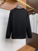 Kiton 2025FW men's autumn and winter wool base hoodie base outer sweater knit sweater casual daily wear item! The upper body decoration and customized fabrics perfectly integrate fashion aesthetics with the concept of new urban business and leisure. Different styles are available for you to choose from: classic styles unlock versatile styles that are simple yet not simple, with details showcasing quality. I want both warmth and grace. Breaking conventions and revealing oneself. The trend is fleeting, the style remains light and comfortable, and the movement is effortless. The aura is fully open, and the must-have battle robe in the workplace leads the trend. Wearing it, you are not afraid to challenge your youthful vitality. The cost-effective choice fully interprets the Italian style of competence and outdoor functional style, creating a unique and harmonious style. The overall outline tends towards a simple style, and the personalized and elegant detail processing enriches the overall visual experience. Excellent high attendance rate for wardrobe business and leisure! Encountered but not sought after! 48-56 (Please report height and weight when placing an order) - Image 10