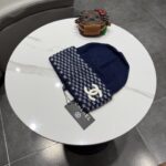 Chanel香奈儿秋冬款饥饿新款猫耳朵毛线帽, 百分百羊毛面料🐑 - Image 2