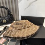 FENDI floral letter fisherman hat, FD's floral fisherman hat is really stylish, super popular fisherman hat, see the popular collection of fashionable and versatile all year round 🉑 Wearing a huge outfit is easy to match 🥰 - Image 7