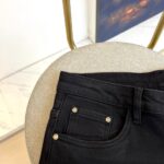 [Dior Jeans | Classic Denim, Embossed with Luxury DNA] When streetwear meets haute couture, a pair of jeans can become a badge of status.
Deconstructing the language of denim with centuries-old craftsmanship, Dior infuses every inch of fabric with a modern attitude and luxurious details, making everyday wear a silent declaration of taste.
✨ A pair of jeans is an attitude, and a legacy.
It's not just a wardrobe essential, but also an interpretation of the brand's spirit—
"From suitcases to jeans, we have always defined the boundaries of luxury with the ultimate craftsmanship."
Sizes: 28-42 - Image 5
