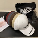 Balencia * a new Balenciaga baseball capIn-stock instant shipping🧢 A simple, fashionable, super unbeatable and beautiful hat! Couple style! The advantages of the original product over other hats, - Image 9