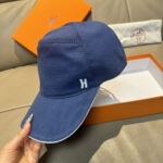 配盒子布袋，HERMÈS (爱马仕)原单棒球帽，经典H，正品开模订制，原版透气帆布面料+头层牛皮，原厂精钢调节扣，做工细致，时尚帅气质量超赞！ - Image 3