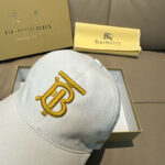 Comes with a box bag, Burberry's new original baseball cap, 1:1 custom mold, and a brand new three-dimensional warhorse embroidery, exquisite and flawless! Original canvas fabric+top layer cowhide, meticulous workmanship, original factory quality, exclusive physical photography. Black and white two-color shipping. - Image 4