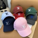 路易威登棒球帽LouisVuitton👒😍新款LV棒球帽，重工打造♥完美刺绣，高端大气，百搭款🤗男女通用！ - Image 9