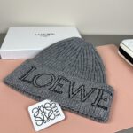 罗意威loewe官网经典款针织帽！小红书热卖爆款！穿搭神气！男女同款，加厚更保暖，时尚流行🌸质感一流，秋冬保暖最佳名品，赶紧订购哦，跑量款 - Image 5