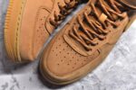 ▪️🐼11.11狂欢💯#AC36860
新货🚀#纯原 NK Air Force 1 '07 Mid"Wheat/Flax"空军一号经典中帮百搭休闲运动板鞋 小麦黄棕21款 DJ9158-200 小麦配色的球鞋一直都是秋冬时期穿搭的首选 不仅承袭了大黄靴的干练和帅气 还有着 Air Force 1 的经典复古气质 极为百搭的效果也是重要不可割舍的理由之一 整体依旧采用质感十足的卡其色牛巴革材质打造鞋身 不仅造型十分吸睛质感更是十分讨人喜爱 搭配上同色造型的尼龙鞋带和魔术贴设计 将工装风格体现到位 侧身处皮质 Swoosh Logo 进一步彰显该配色独特魅力 最后以同色水晶材质外底收尾与鞋身配色相互呼应 完善整体造型设计 这样一双既有复古气氛 又能释放出潮流时尚街头气质的鞋款 想必上脚效果更是相当出众 SIZE：35.5 36 36.5 37.5 38 38.5 39 40 40.5 41 42 42.5 43 44 44.5 45 46 - Image 8