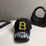 BALENCIAGA new embroidered logo baseball cap from Balenciaga, cool color scheme, with different styles for men and women to wear. The first batch will be shipped first! Paris fans must make a purchase! - Image 9