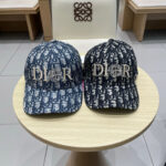 👒 Gucci 👒 New baseball cap at the counter, simple and elegant unisex sun hat for both men and women - Image 5