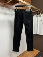 [Dior Jeans | Classic Denim, Embossed with Luxury DNA] When streetwear meets haute couture, a pair of jeans can become a badge of status.
Deconstructing the language of denim with centuries-old craftsmanship, Dior infuses every inch of fabric with a modern attitude and luxurious details, making everyday wear a silent declaration of taste.
✨ A pair of jeans is an attitude, and a legacy.
It's not just a wardrobe essential, but also an interpretation of the brand's spirit—
"From suitcases to jeans, we have always defined the boundaries of luxury with the ultimate craftsmanship."
Sizes: 28-42 - Image 3