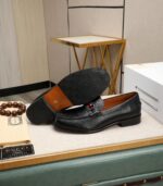 Gucci leather shoes, loafers - Image 3