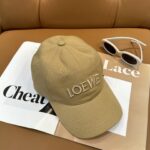 配防尘袋
👒罗意威👒LOEWE新款原版原标设计棒球帽🧢质感超好，外部线条定位标准，做工精细，简约大气低价走量！ - Image 8