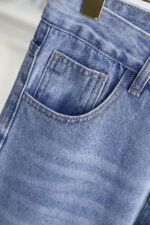 【Gucci Jeans | Classic Denim, Engraved with Luxury DNA】 When street style meets haute couture, a pair of jeans can become a badge of status.
Deconstructing the language of denim with centuries-old craftsmanship, we infuse every inch of fabric with a modern attitude and luxurious details, making everyday wear a silent declaration of taste.
✨ A pair of jeans is an attitude, and even more so, a legacy.
It's not just a wardrobe essential, but also an interpretation of the brand's spirit—
"From suitcases to jeans, we have always defined the boundaries of luxury with the ultimate craftsmanship."
Sizes: 28-42 - Image 5