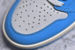 ▪细节鉴定
Air Jordan 1 High OG "UNC Reimagined" AJ1 乔1做旧北卡蓝复刻 爆裂纹高帮篮球鞋