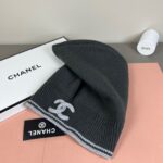Chanel官网品质香奈儿秋冬网红时尚博主推荐款毛线帽，小红书爆款，手感超柔软舒适的针织线帽，弹性极佳！ - Image 2