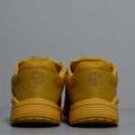 𝐂𝐇𝐑𝐈𝐒𝐓𝐈𝐀𝐍 𝐃𝐈𝐎𝐑 𝐁𝟯𝟬 迪奥火爆情侣休闲鞋【撞脸NB？现已是D奥B30】时代 顺应复古市场趋势的「Dad Shoes」风格鞋款！ 鞋舌上的Dior标志，也注明了这双鞋的型号为 B30！运用了质感细腻的皮革与网眼布面材 质拼接成鞋身，鞋身两侧贴有显眼的反光字母CD表明身份，鞋身多处线条勾勒细节，让鞋子整体看起来不那么单调。搭载奶油色EVA、橡胶混合大底，复古风十足 Size：女码35-39
男码39-44 - Image 5