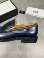 Gucci leather shoes, loafers - Image 7