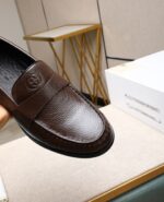Gucci leather shoes, loafers - Image 7