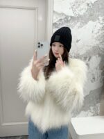 罗意威loewe官网经典款针织帽！小红书热卖爆款！穿搭神气！男女同款，加厚更保暖，时尚流行🌸质感一流，秋冬保暖最佳名品，赶紧订购哦，跑量款 - Image 9