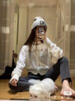 配防尘袋
香奈儿CHANEL🎩羊绒羊毛品质针织帽，时尚好品质高端大气，超柔软！超火爆💖质感很赞，出街超好搭配！时尚潮流！秋冬必备单品，快快入手哦！