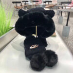 Gucci's new Korean version one-piece hat scarf, cute cycling scarf two-piece set, ear protection windproof hat, women's winter Lei Feng hat